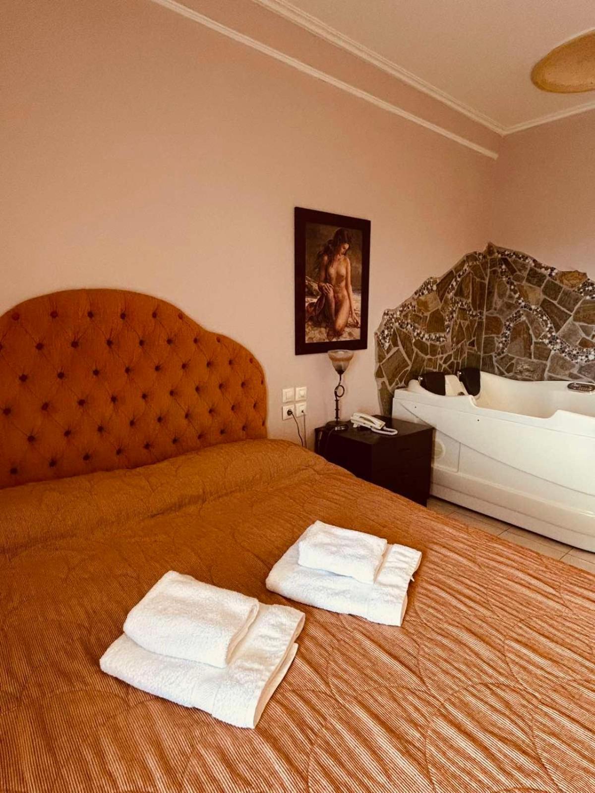Hotel Athina Káto Loutrákion Zewnętrze zdjęcie